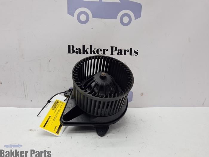Moteur de ventilation chauffage d'un Renault Master, -, Renault, -, 3 mois de garantie