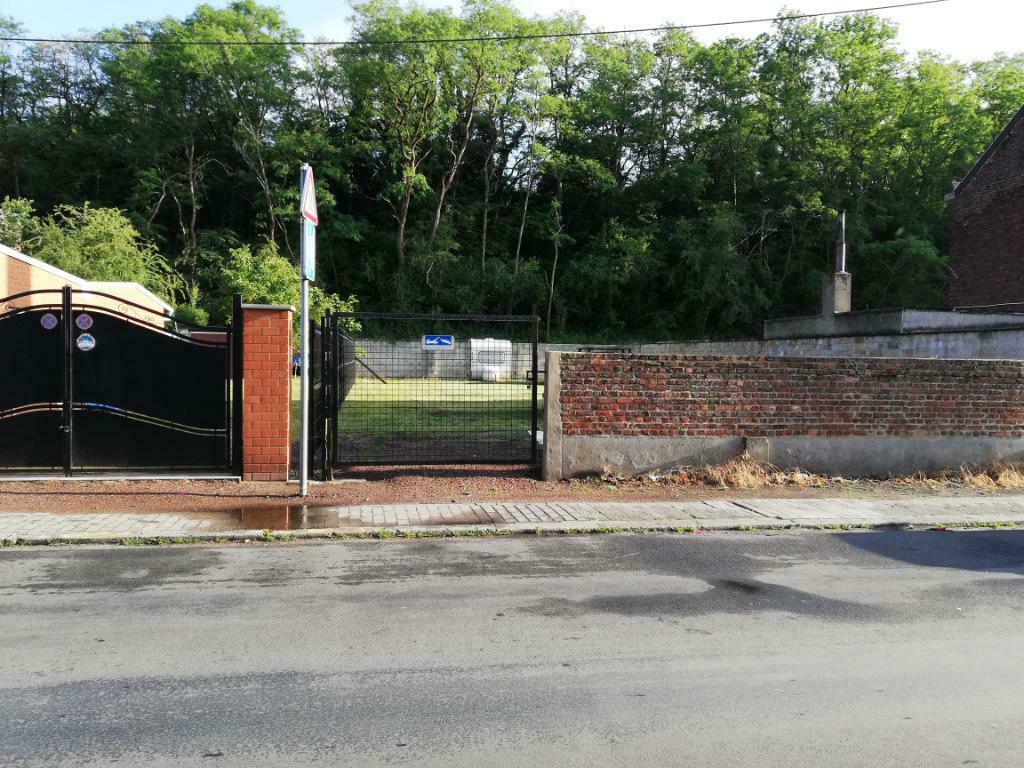 Terrain a bâtir a 7300 Boussu