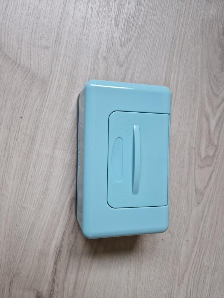 Houder voor vochtige doekjes, Enlèvement