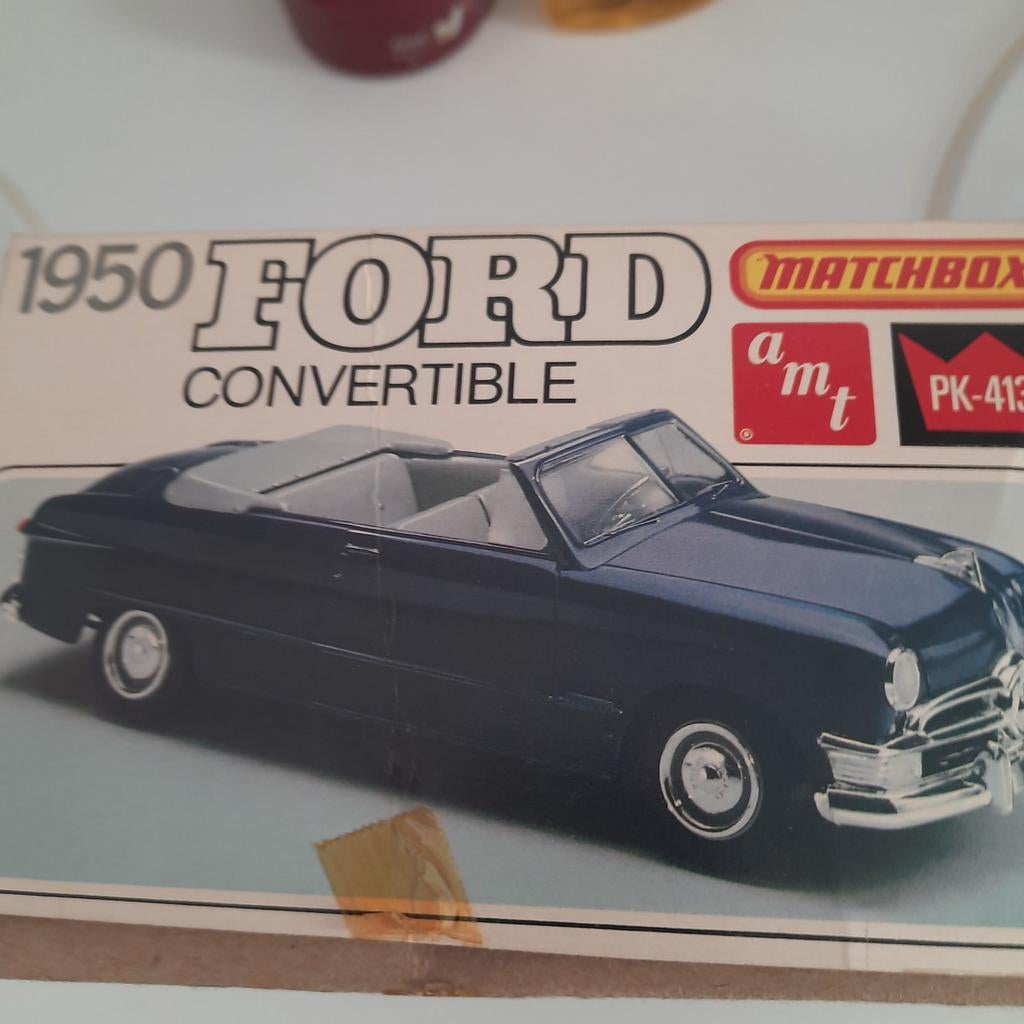 Kit AMT/MATCHBOX 1/25 : CABRIOLET FORD 1950 *VINTAGE*NEUF*, Neuf, Autres marques, Voiture, Plus grand que 1:32