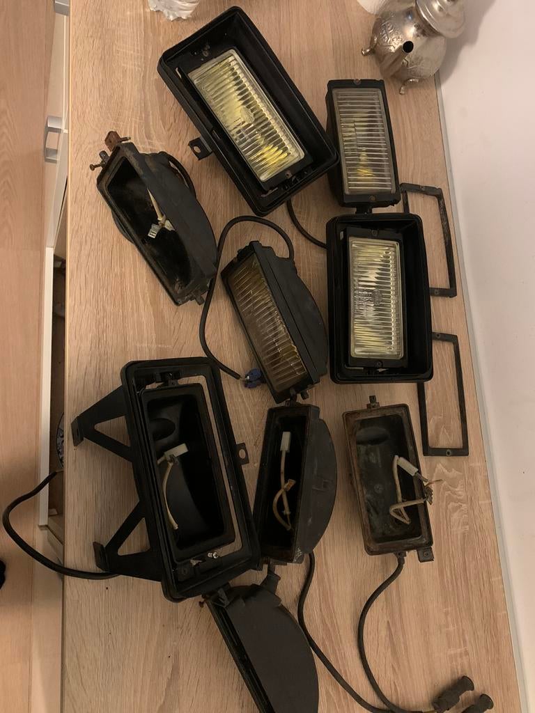 Support antibrouillards bmw e30 e23 e24 e28, Autos : Pièces & Accessoires, Éclairage, Enlèvement ou Envoi, BMW