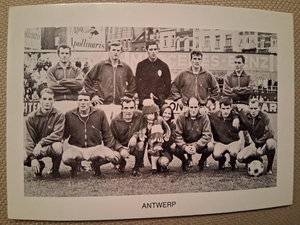 16 fotokaarten Belgische 1steklasse voetbalploegen ca. 1968, Ophalen of Verzenden, Nieuw, Overige onderwerpen, Foto