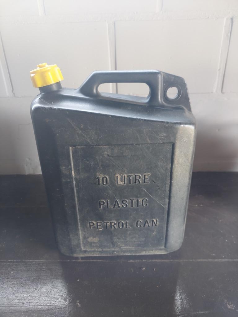 jerrycan, Enlèvement ou Envoi, Utilisé