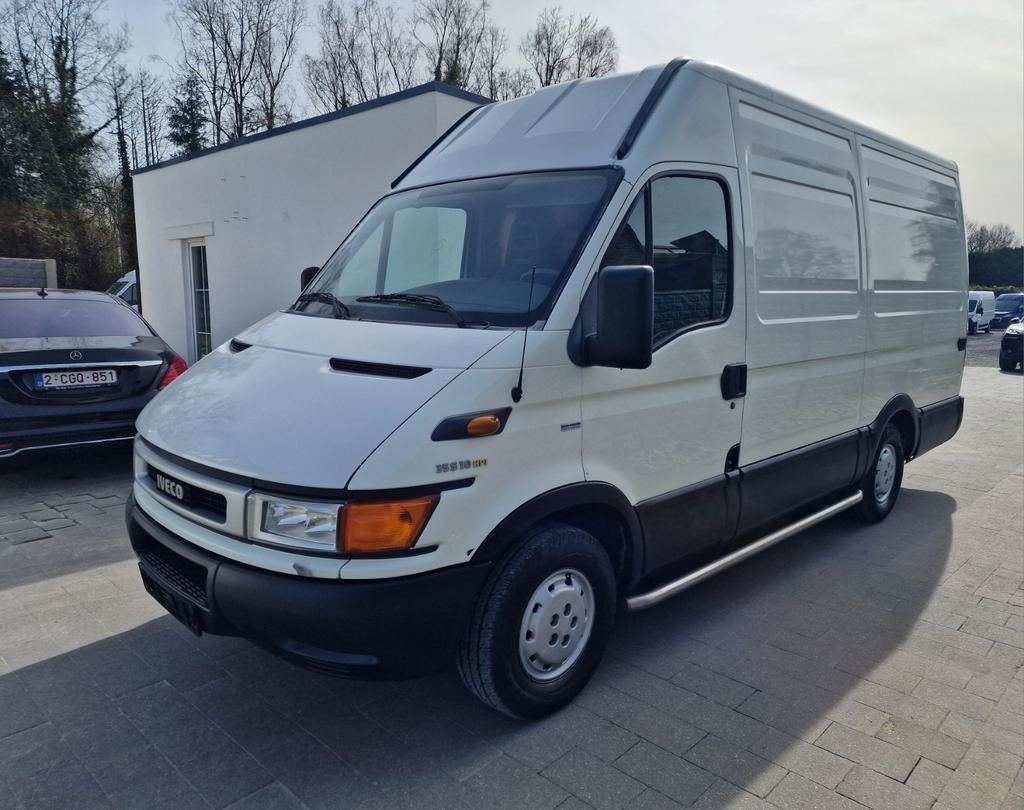 Iveco daily  met laadklep airco gekeurd vr verkoop, Auto's, Iveco, Bedrijf, Diesel, Airconditioning