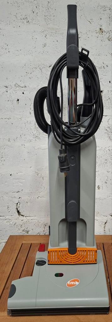 Tmb Commerciële Staande Stofzuiger, Doe-het-zelf en Bouw, Ophalen, Zo goed als nieuw, Overige typen