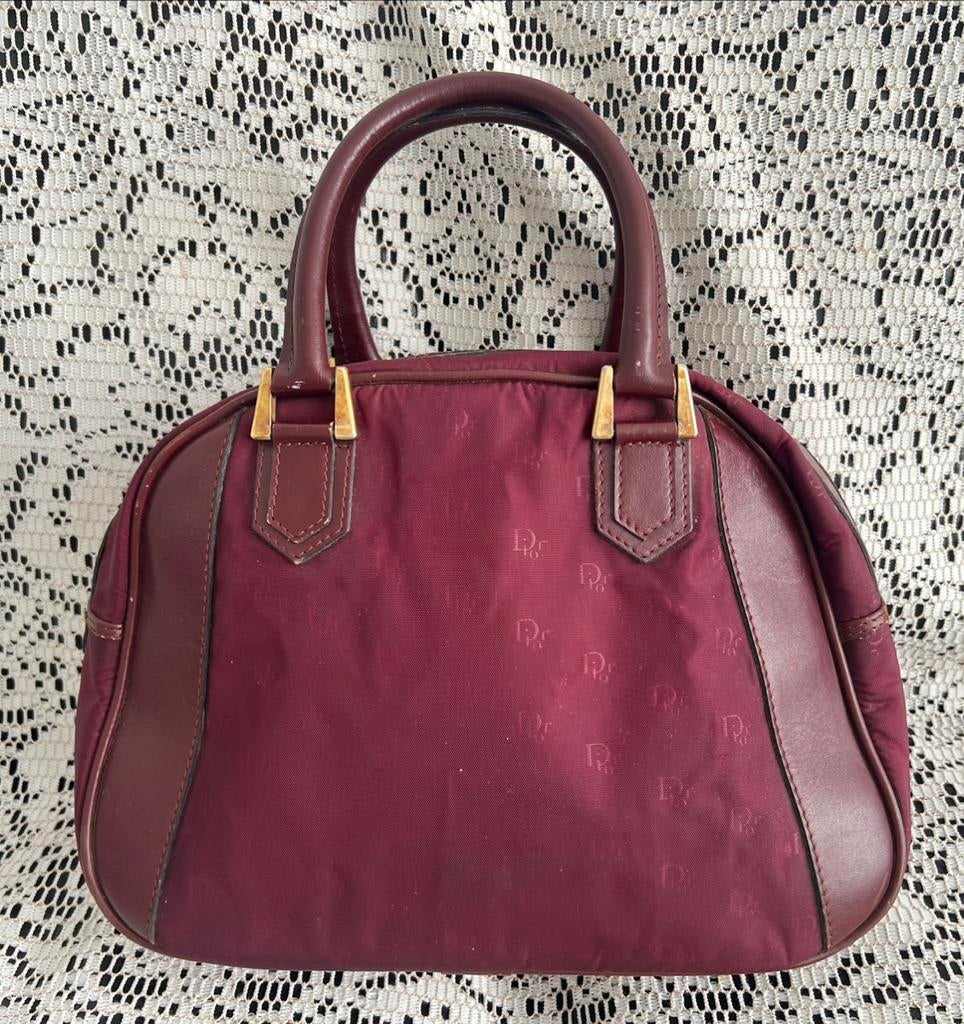 Sac CHEISTIAN DIOR bordeaux vintage, Bijoux, Sacs & Beauté, Enlèvement ou Envoi