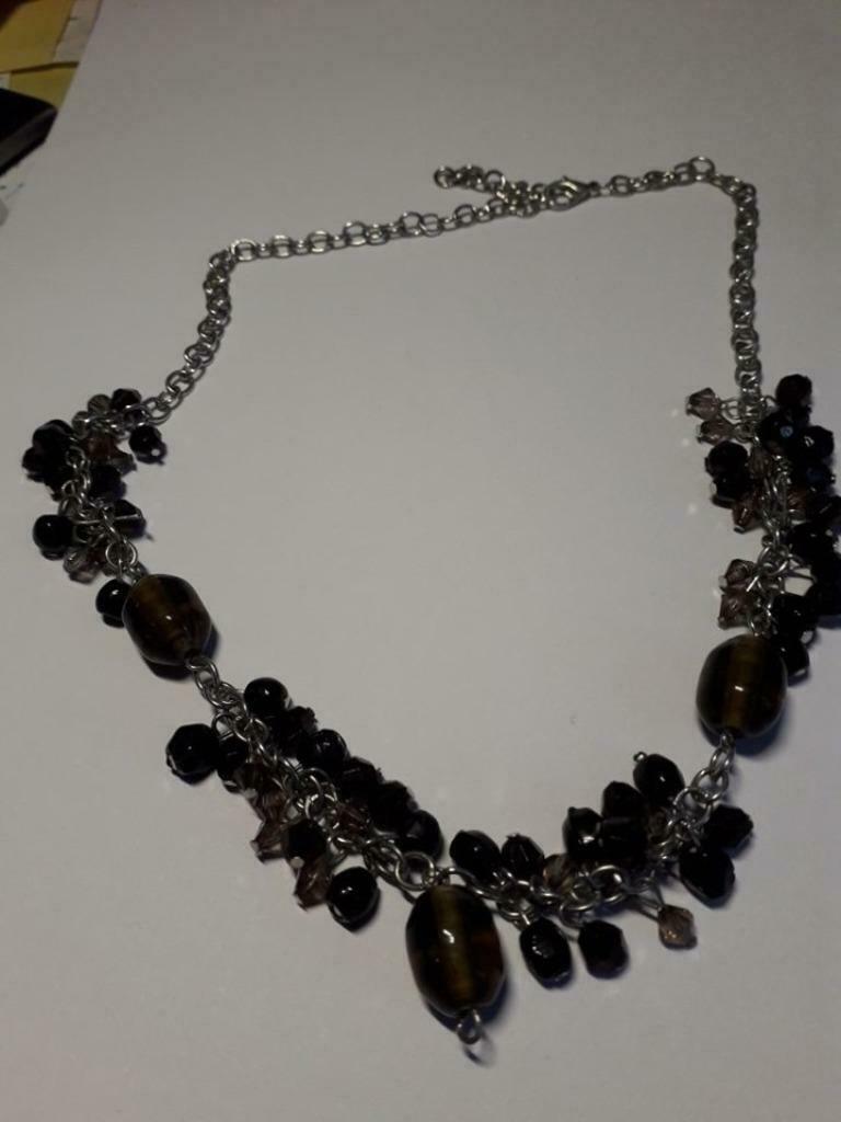 Collier femme avec perles noires marron foncé, Bijoux, Sacs & Beauté, Colliers, Enlèvement ou Envoi, Neuf, Brun, Autres matériaux