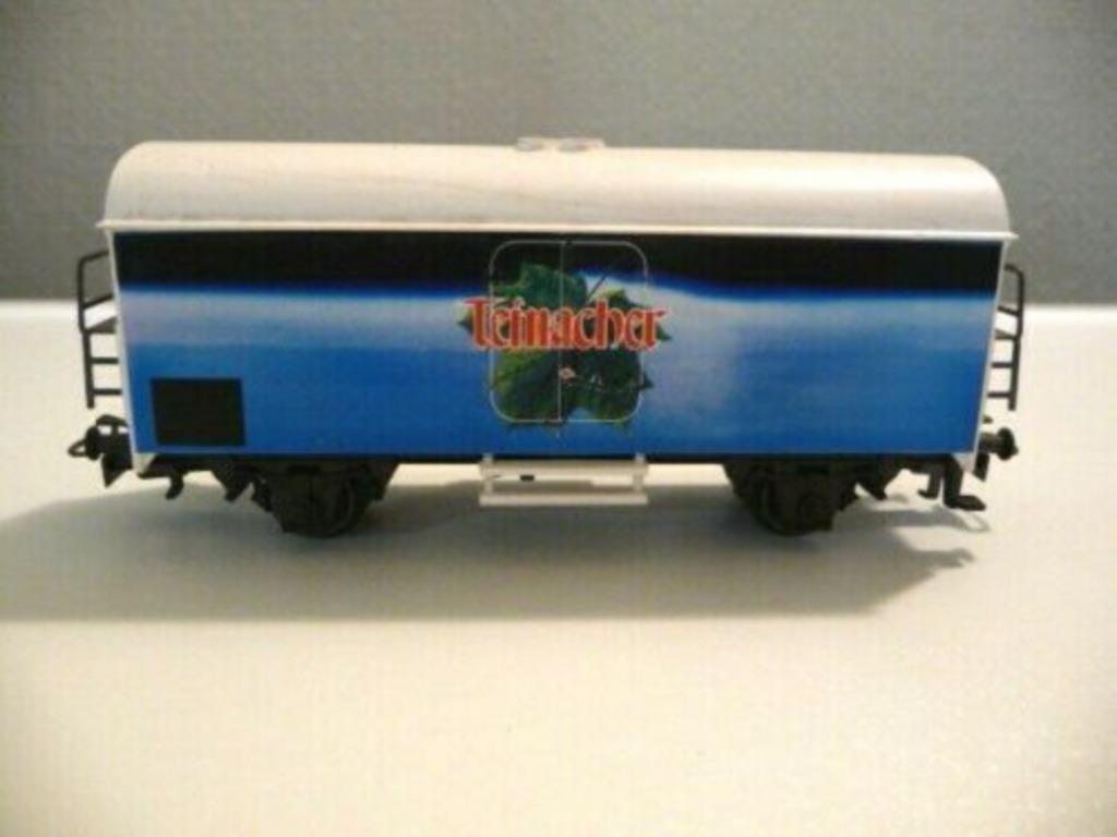 4420.10 MÄRKLIN–Bierwagen Teinacher/Wagon biere Teinacher, Wisselstroom, Wagon, Ophalen of Verzenden, Zo goed als nieuw