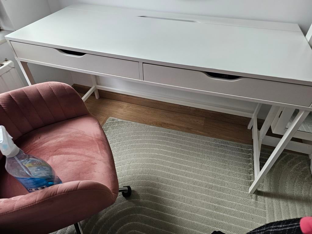 Ikea alex bureau (grote versie) in wit, Huis en Inrichting, Bureaus, Ophalen, Zo goed als nieuw