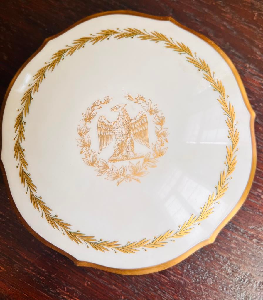 Bonbonnière wit/goud porselein Limoges, Antiek en Kunst, Antiek | Porselein, Ophalen of Verzenden
