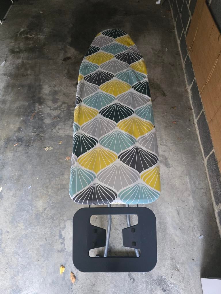 Planche à repasser, Enlèvement