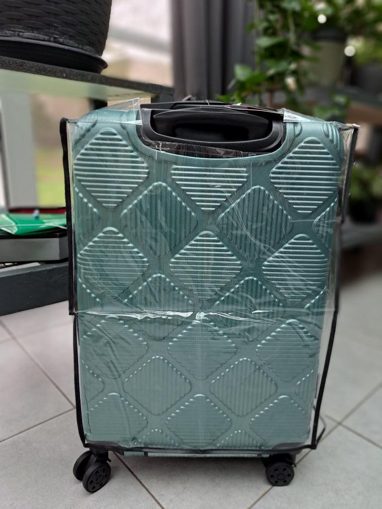 Nieuw reiskoffer, Wieltjes, Nieuw, 35 tot 45 cm, Ophalen