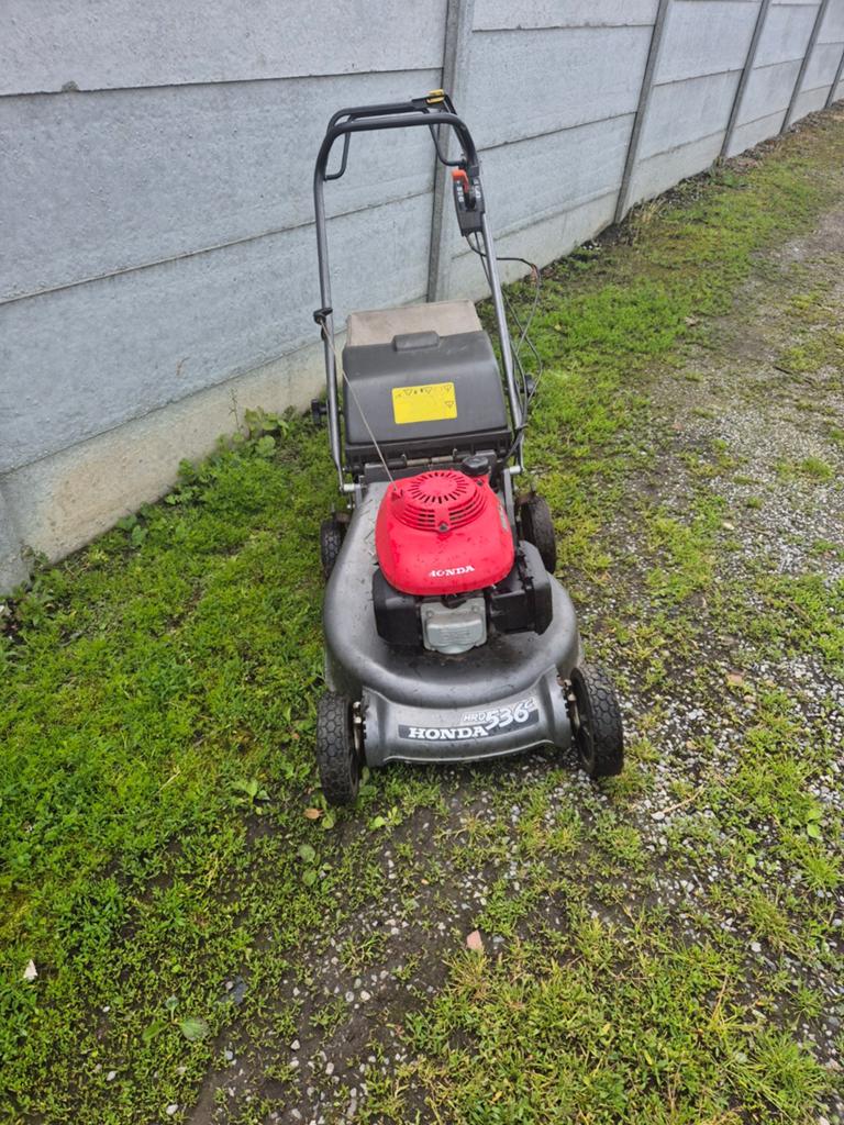 Honda HRD 536c, Tuin en Terras, Ophalen, Honda, Gebruikt, Benzine-grasmaaier