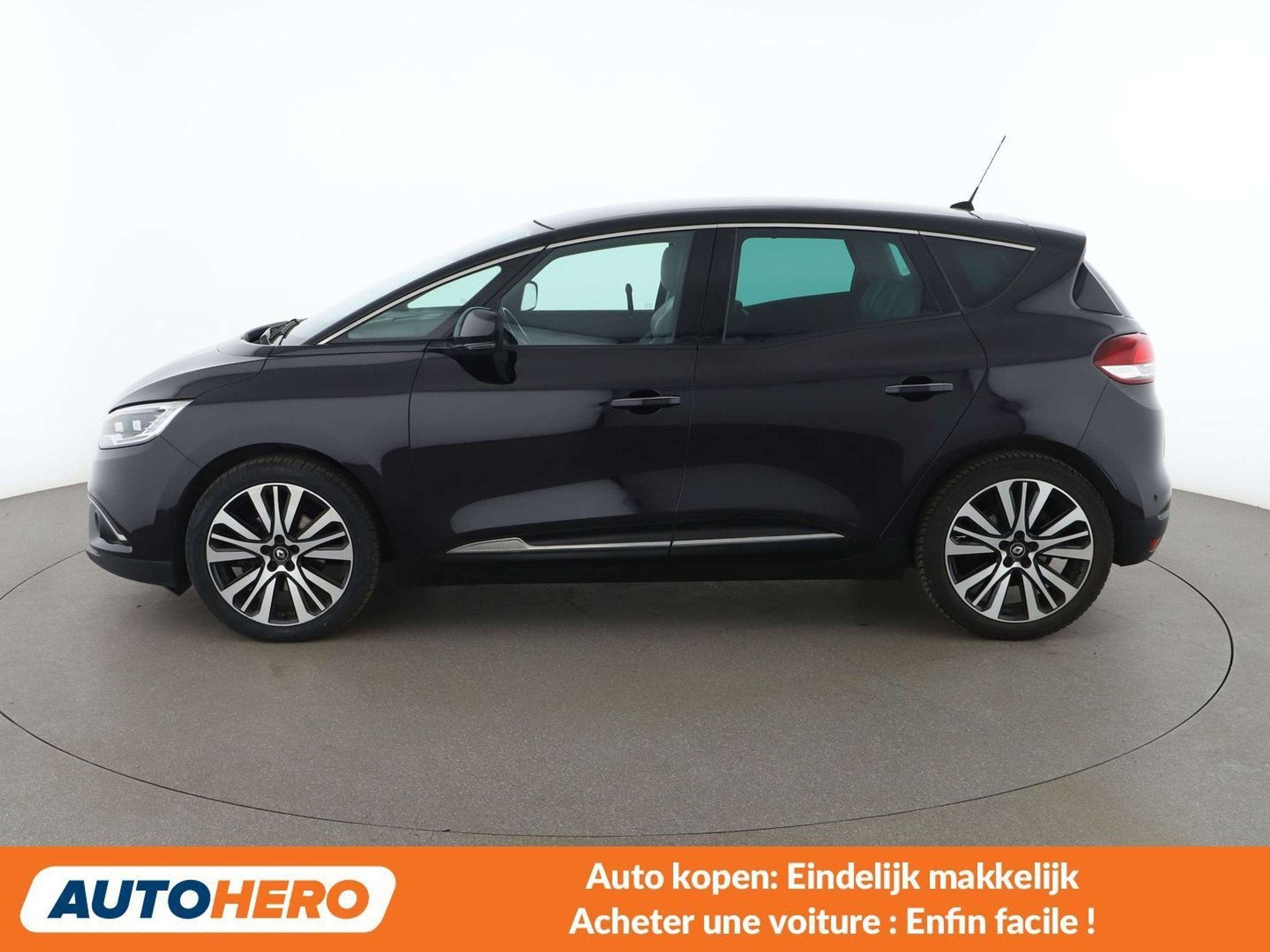 Renault Scénic 1.3 TCe Initiale Paris (automatique), Autos, Renault, Cuir, Achat, 5 portes, Détection des panneaux routiers