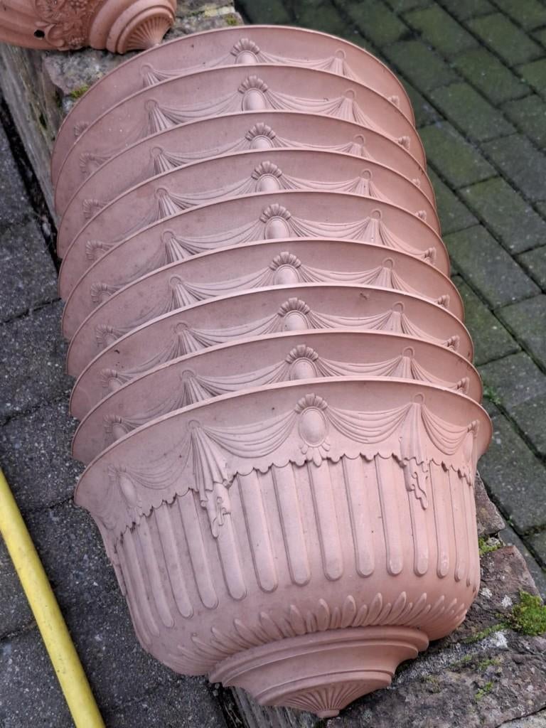 halve muur bloempotten, 25 à 40 cm, Synthétique, Enlèvement, Utilisé