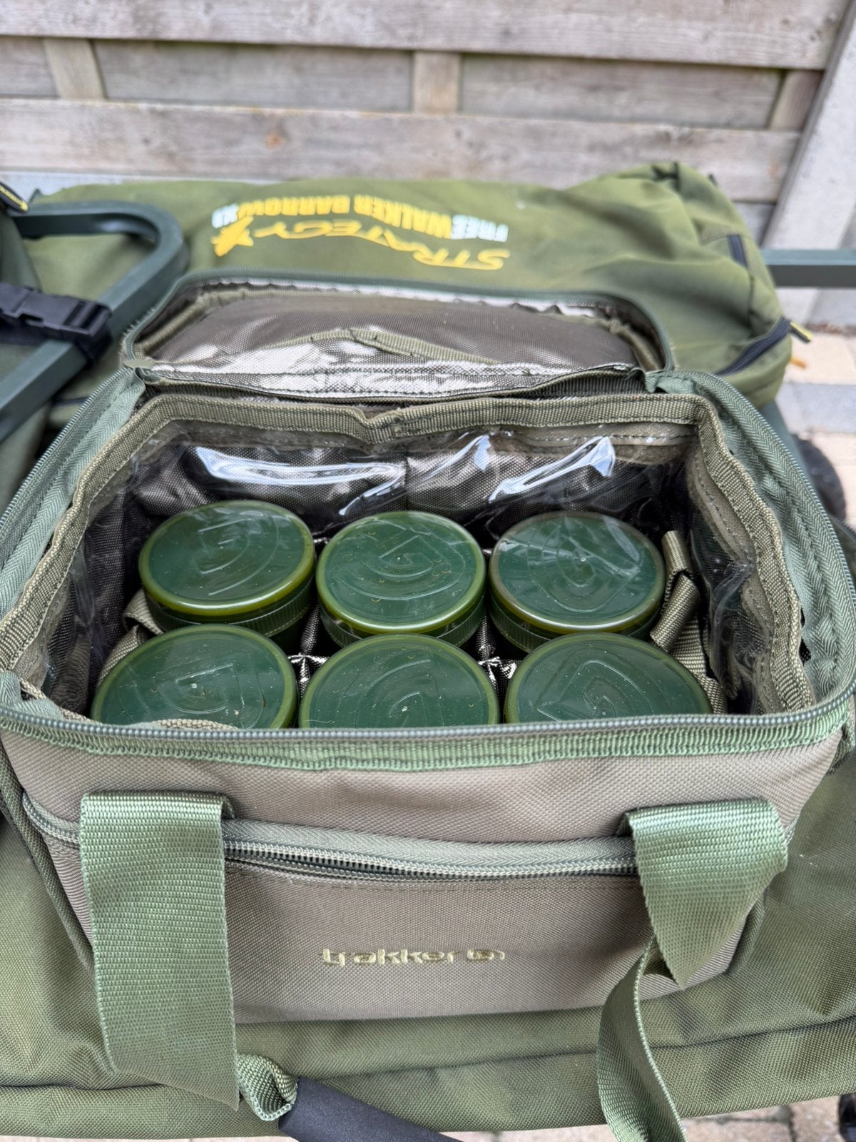 Trakker iso tas met 6 soakpotjes, Ophalen, Zo goed als nieuw