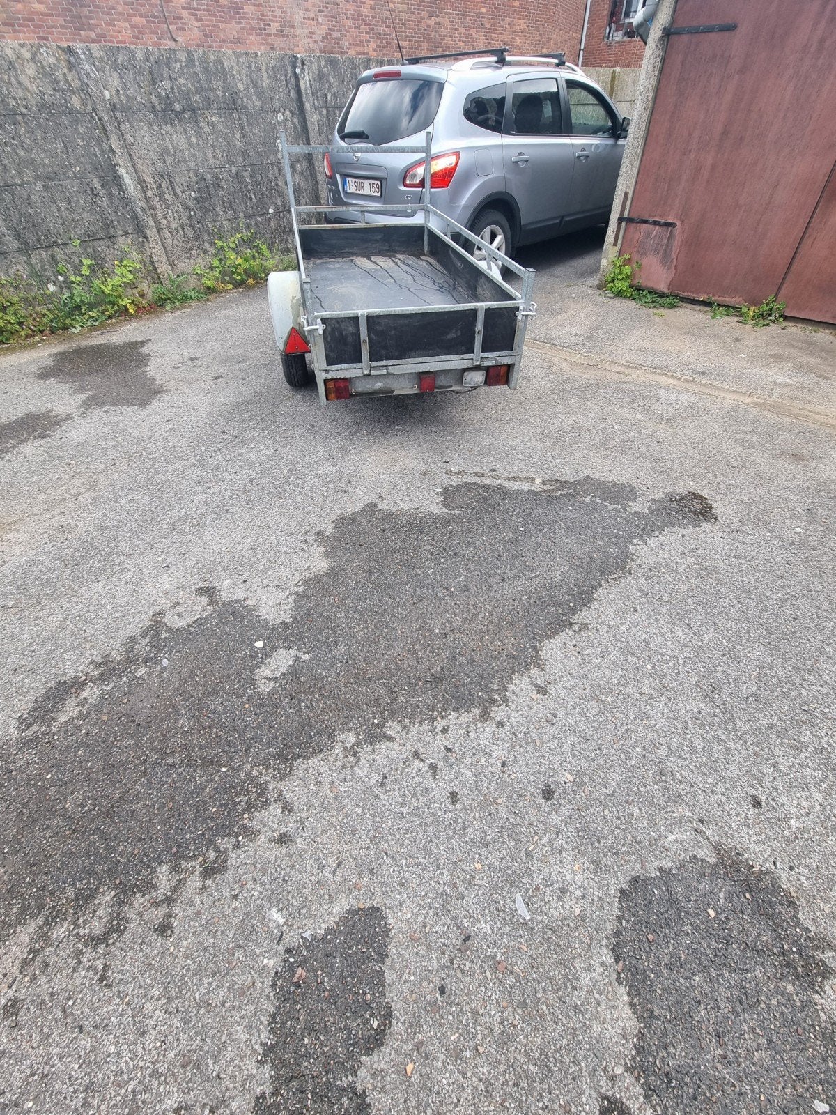 Aanhangwagen te koop, Ophalen