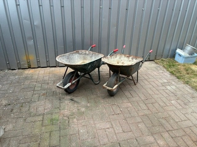 2 kruiwagens, Jardin & Terrasse, Brouettes, Enlèvement