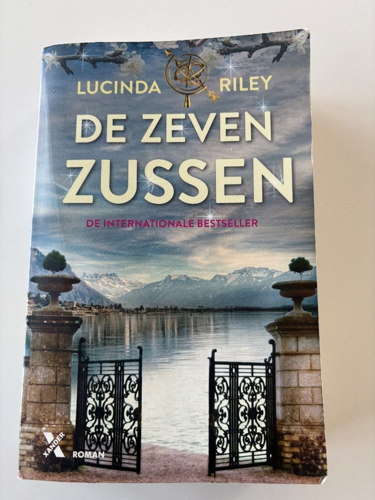 De zeven zussen van Lucinda Riley, Boeken, Ophalen of Verzenden, Gelezen, Lucinda Riley