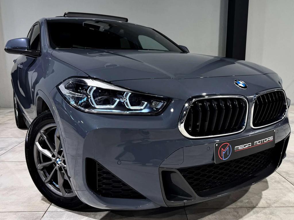 BMW X2 2.0 iA S-DRiVE 178CV PACK M"+SHADOW BAUTO7 PANO NAVi+, Autos, Cuir, Argent ou Gris, Euro 6, Entreprise