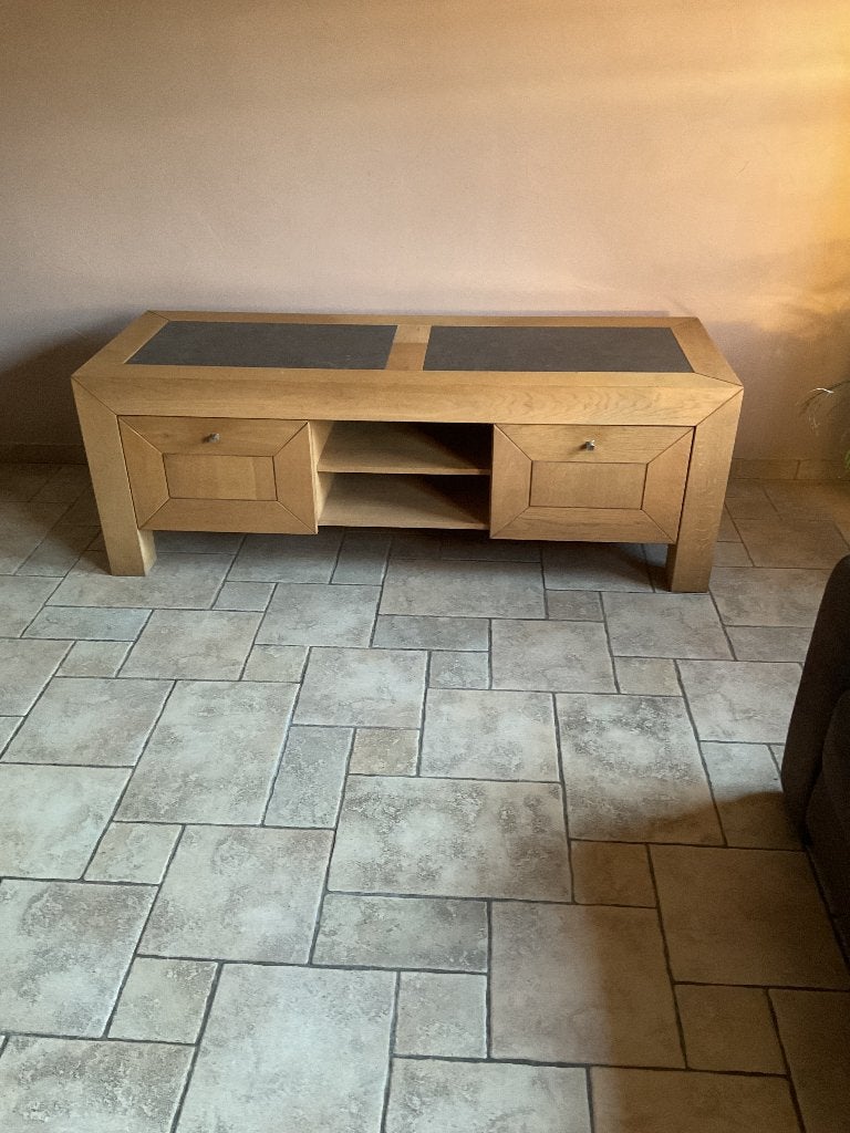 Eikenhouten TV-meubel, Ophalen, 150 tot 200 cm, Eikenhout, Minder dan 100 cm