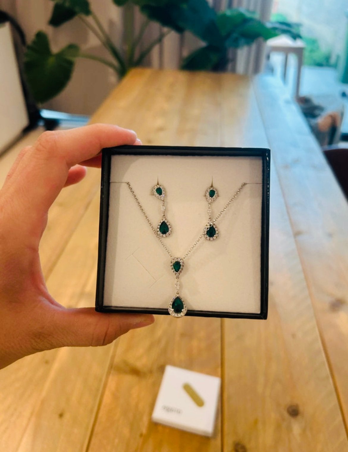 Ensemble de bijoux Orage, Neuf, Enlèvement ou Envoi, Vert, Avec pierre précieuse