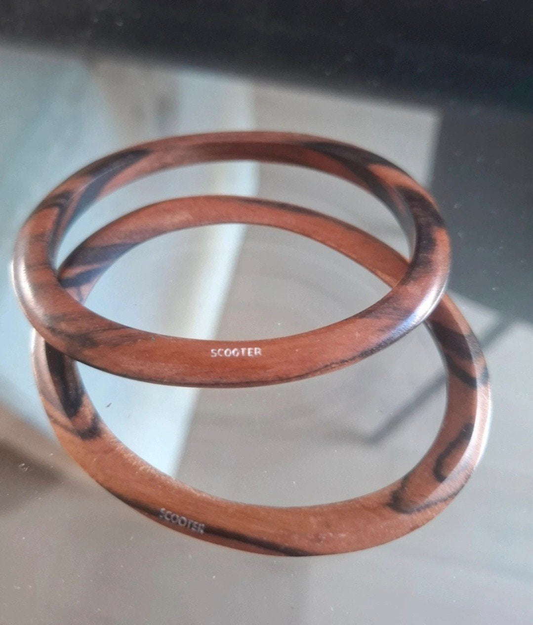 Nieuwe 2 Scooter Paris walnoothouten armbanden, Ophalen of Verzenden, Nieuw, Bruin, Hout