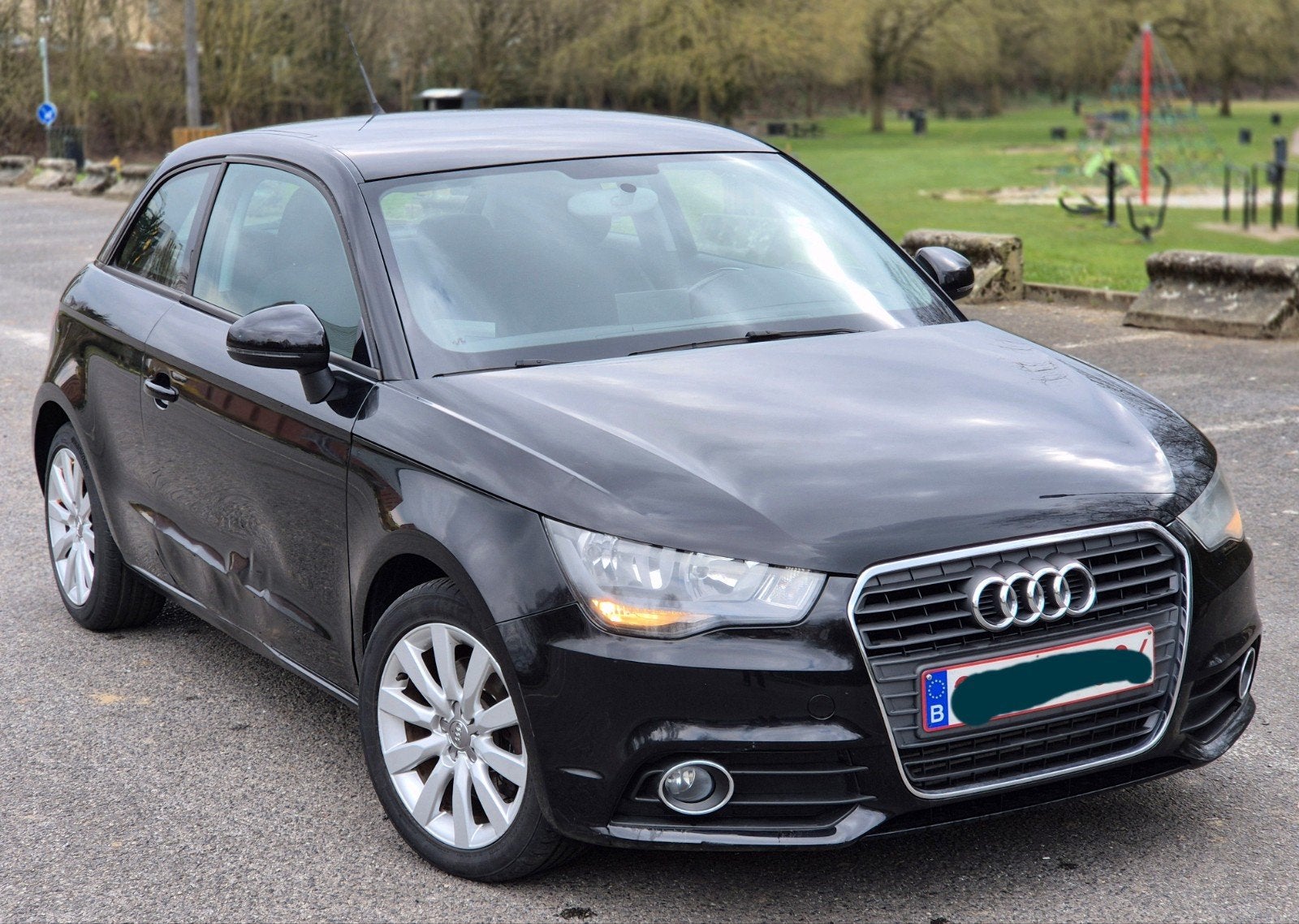 audi A1 16tdi 2010.130mkm 1prop gps clima ctok 5500€, Auto's, Euro 5, A1, Zwart, 1600 cc