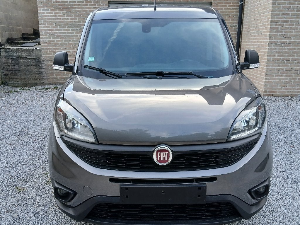 FIAT DOBLO 1.4 CNG 120cv 2020 / 61.000 KM/AIRCO/GPS/CAMERA, Autos, Entreprise, USB, Boîte manuelle, Autre carrosserie