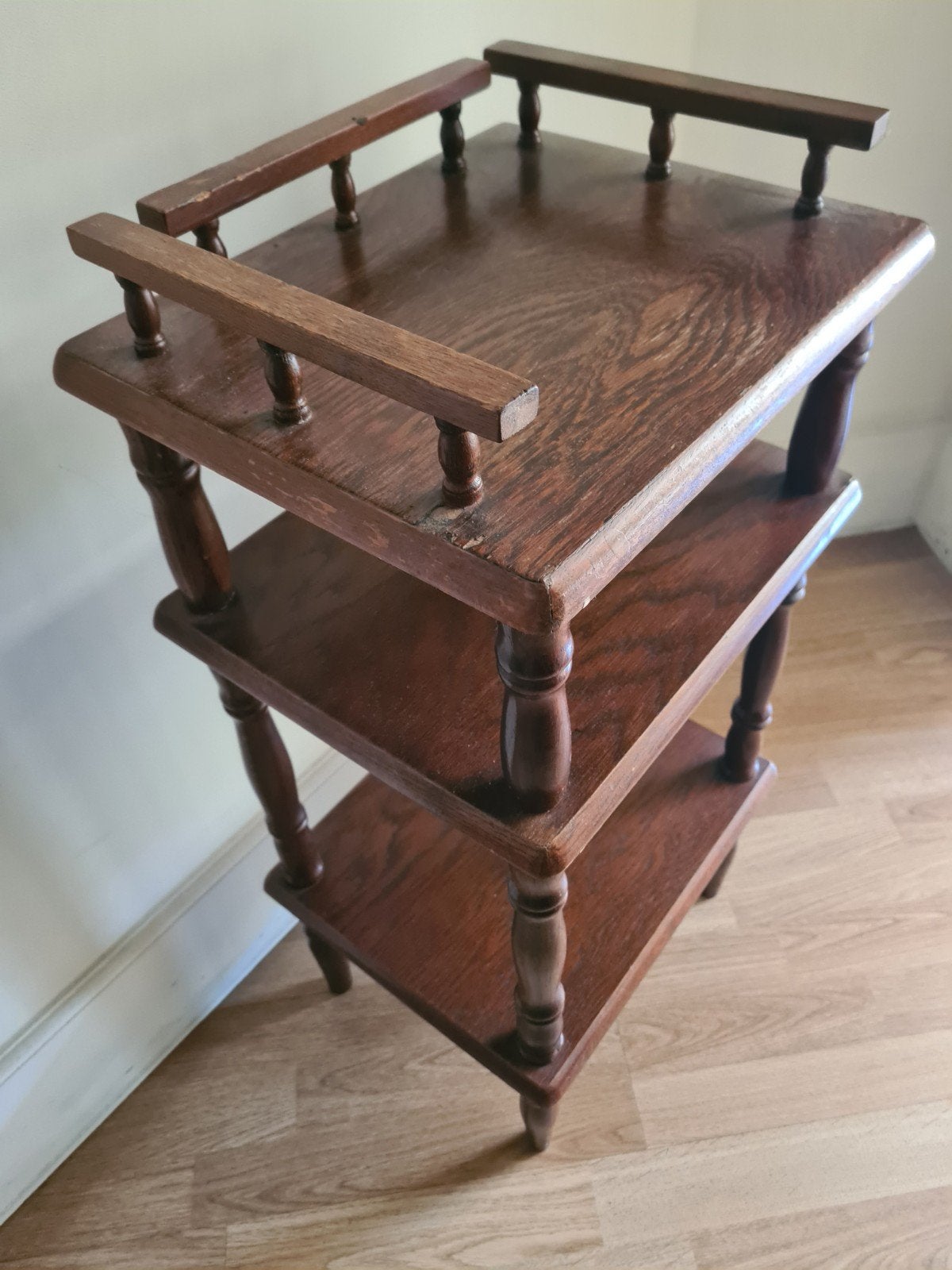 vintage etagere, Ophalen