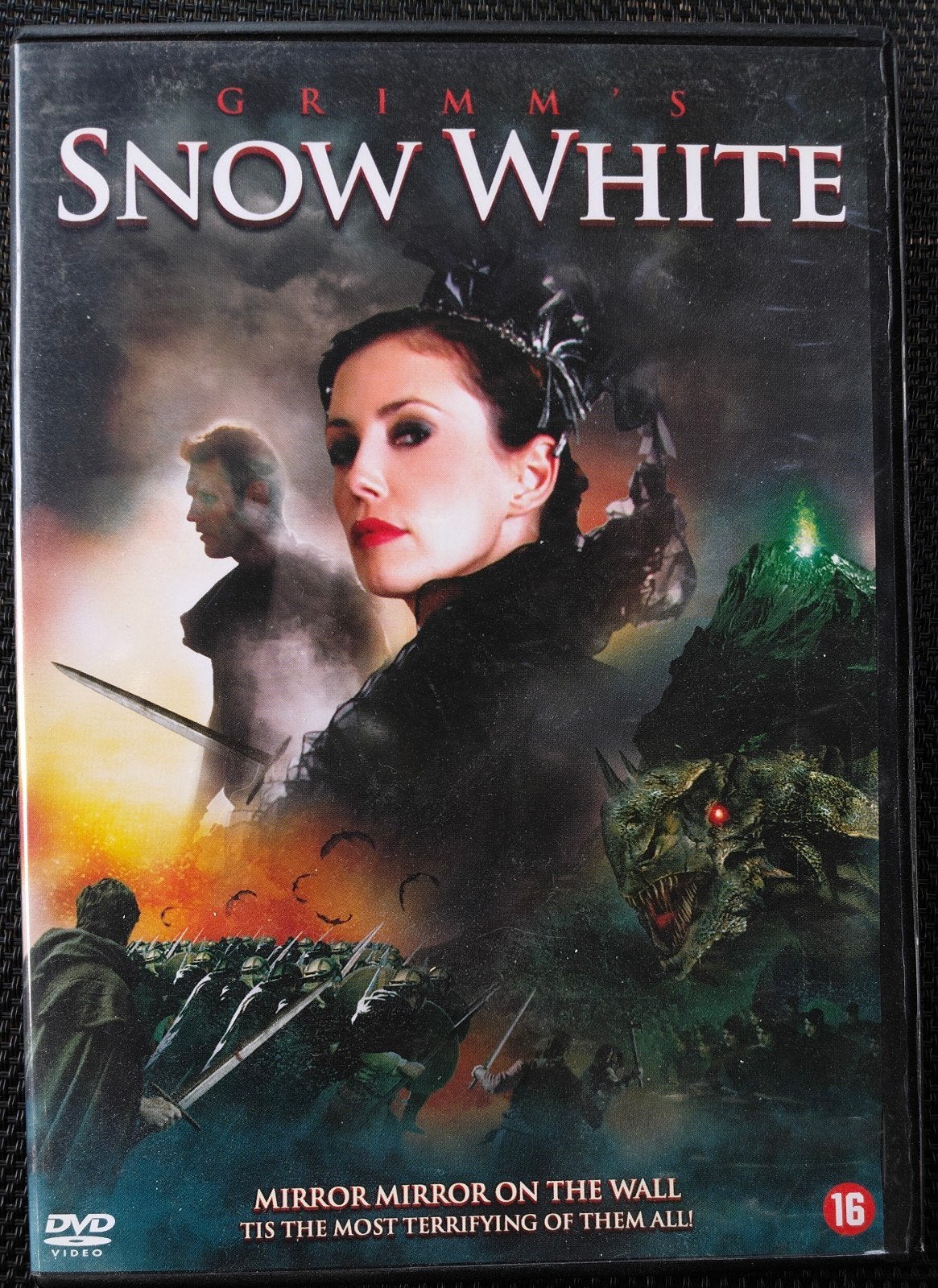 Grimm's Snow White, Enlèvement ou Envoi
