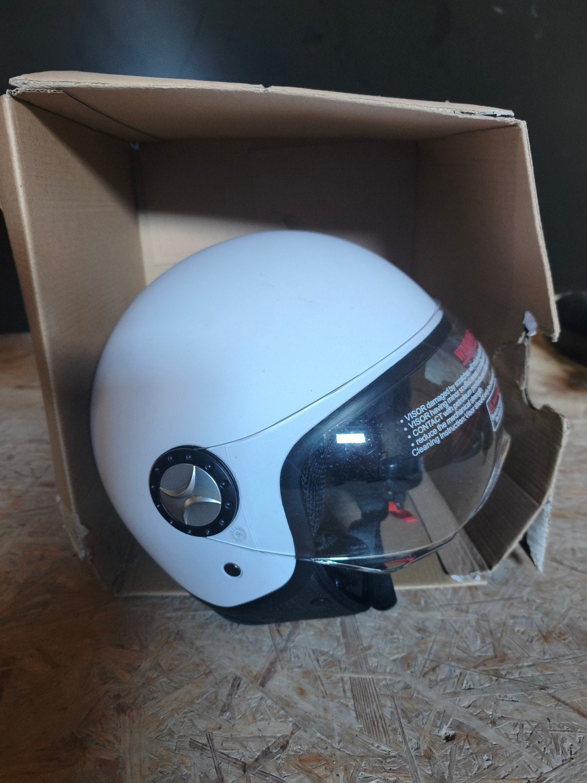 Nieuwe vito helm, Ophalen, Nieuw zonder kaartje, L