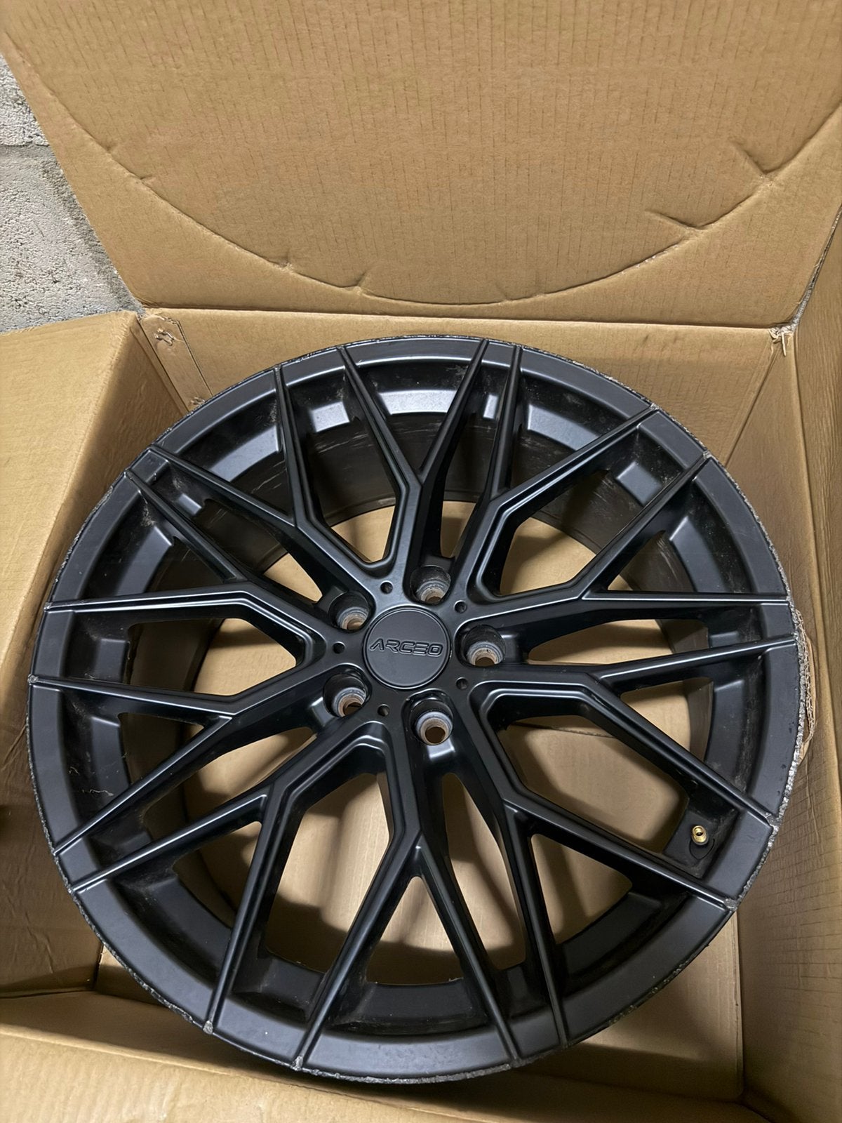Arceo Valencia Velgen 19inch, Auto-onderdelen, Banden en Velgen, Ophalen, 19 inch, Velg(en)