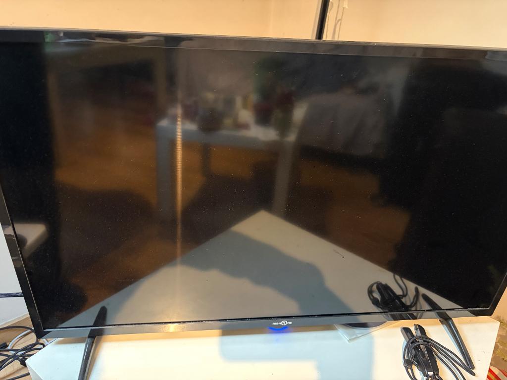 Télévision, Elektronische apparatuur, Overige elektronische apparatuur, Ophalen, Gebruikt