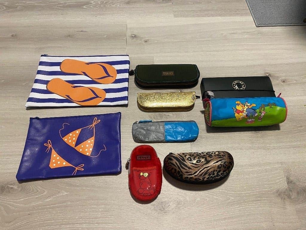 Pakket tasjes, Ophalen, Zo goed als nieuw