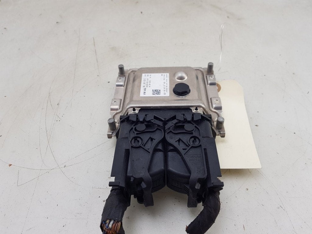 CALCULATEUR MOTEUR ECU Volkswagen Up! (121), Autos : Pièces & Accessoires, Électronique & Câbles, Robert Bosch AG, Volkswagen