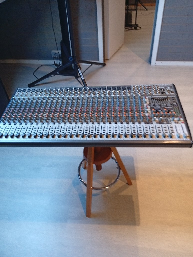 te koop mengpaneel, Muziek en Instrumenten, Ophalen, Zo goed als nieuw, 20 kanalen of meer