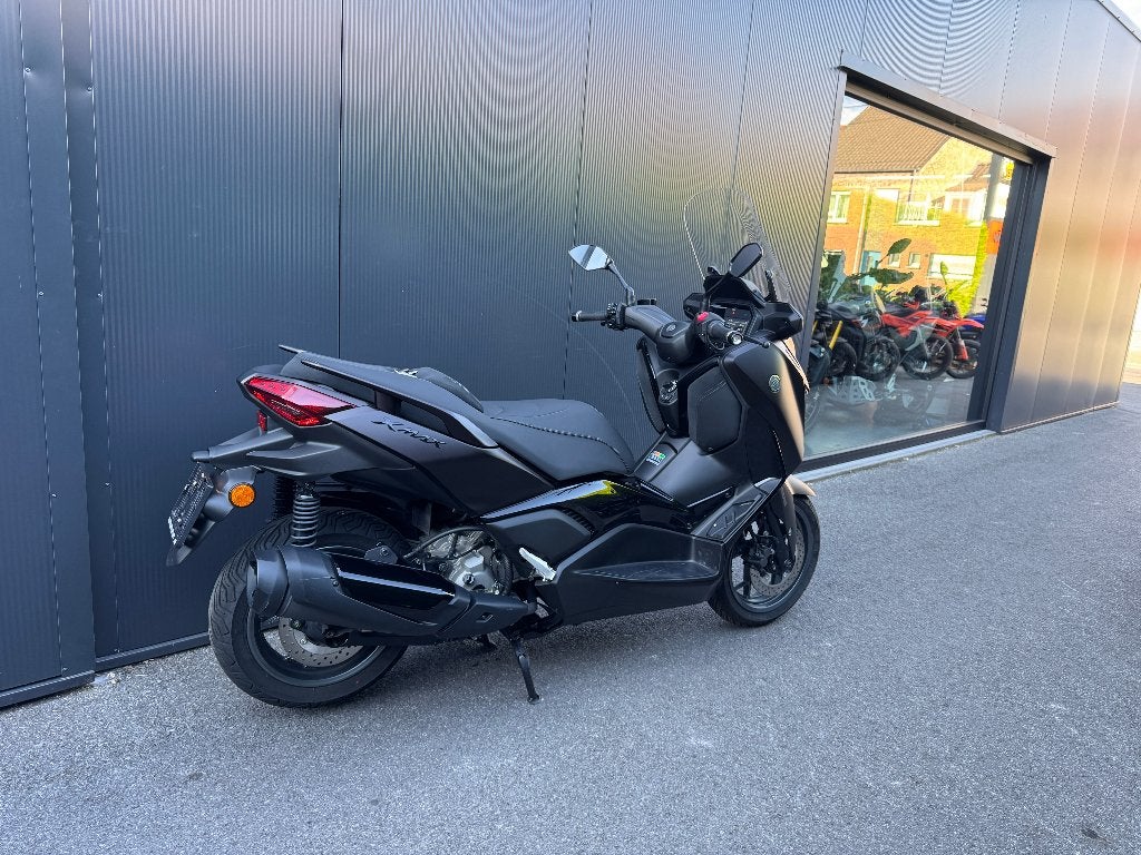 Yamaha - XMAX 300 Tech MAX+, 300 cm³, Scooter, Entreprise, Occasion