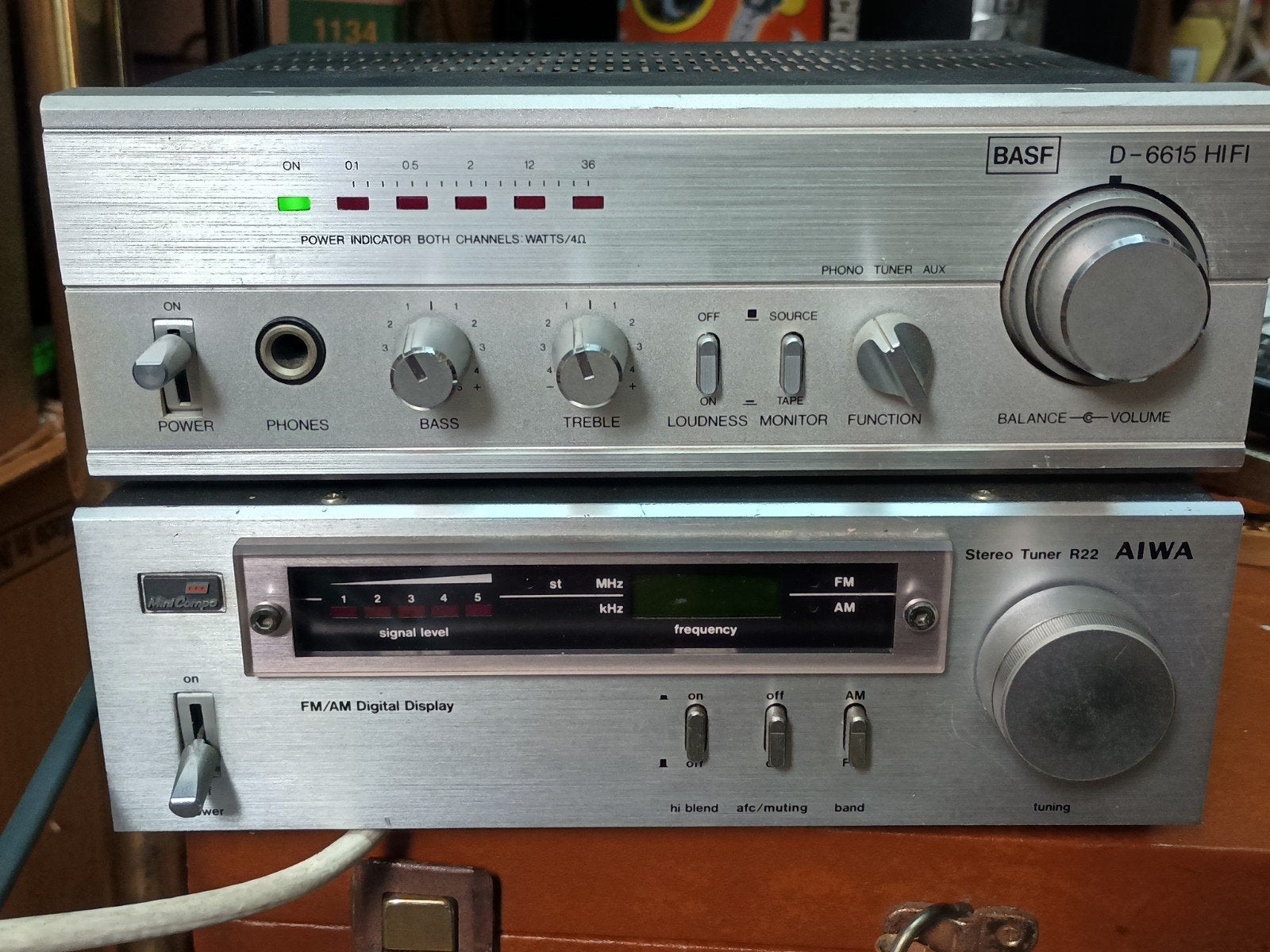 Vintage Hi-Fi set van BASF en AIWA – BASF D-6615 HIFI verste, Enlèvement ou Envoi