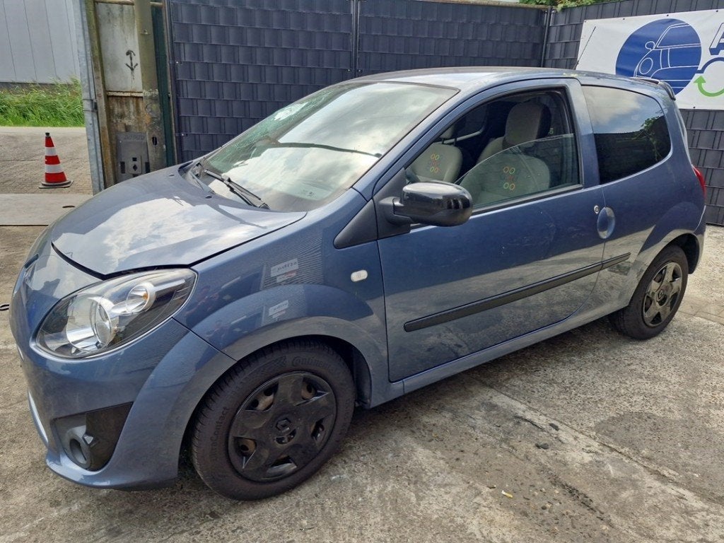 ETRIER DE FREIN AVANT GAUCHE ABS Renault Twingo II (CN), Renault, Utilisé, Peter-Huppertz-Straße 5
51063  Köln, DE, Dialog.deutschland@renault.de