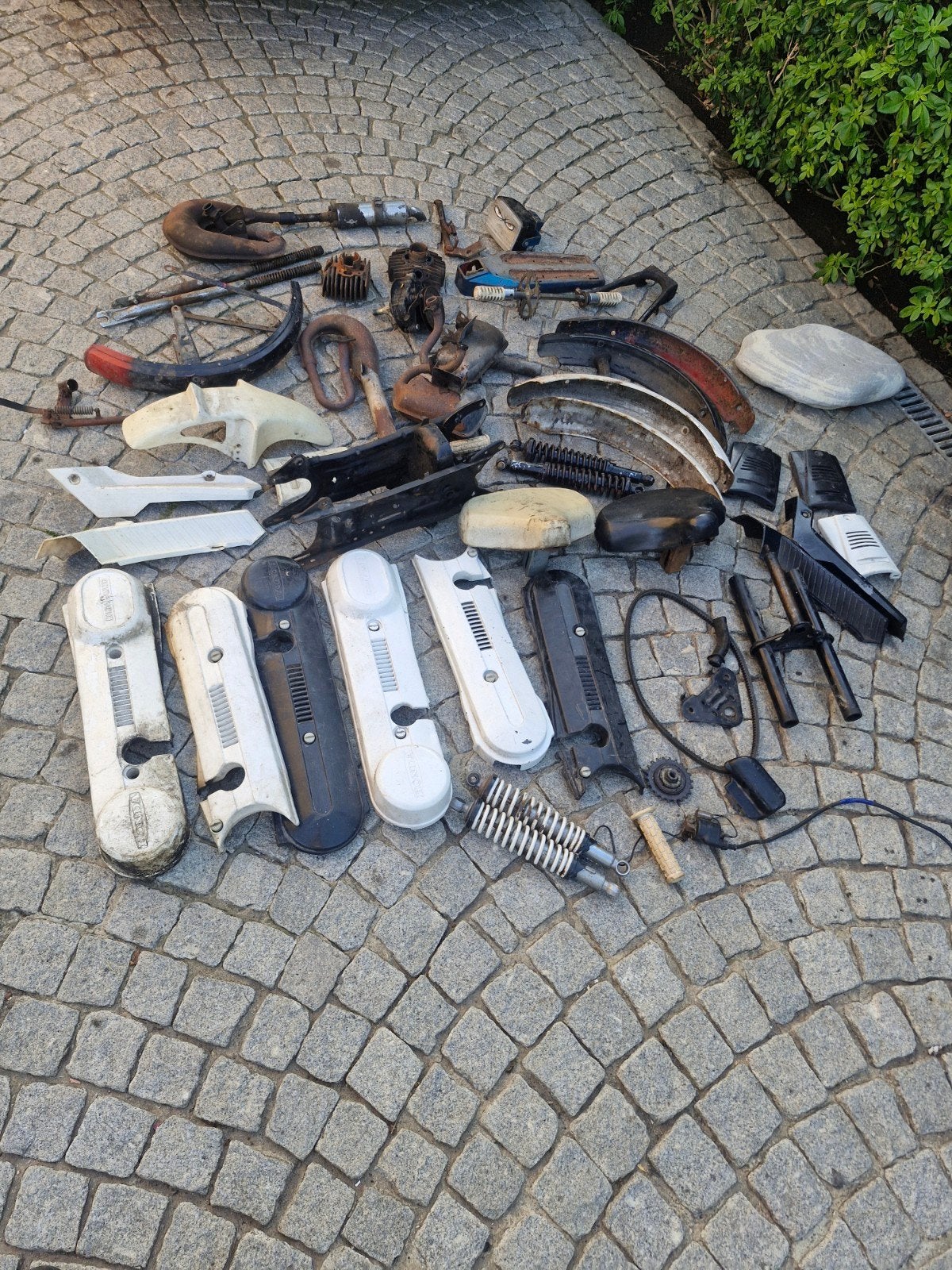 Honda Camino Lot, Enlèvement ou Envoi, Pot d'échappement