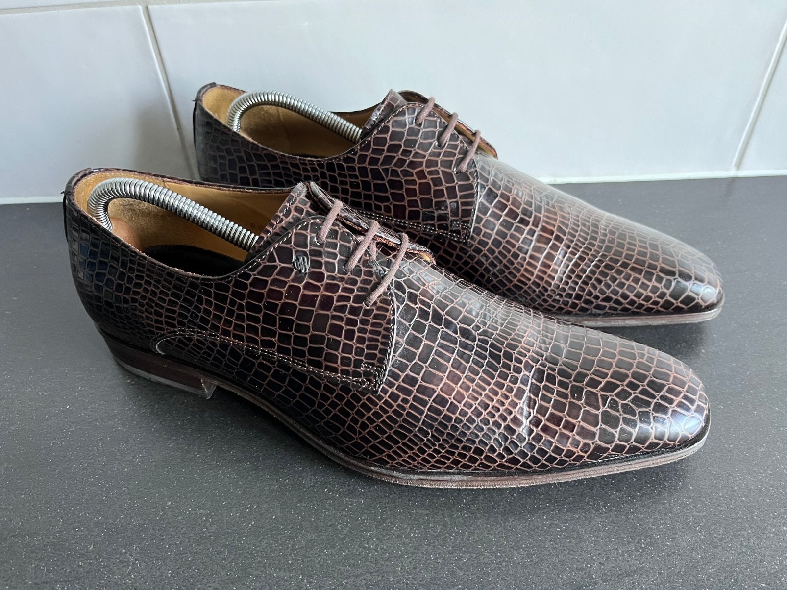 Van Bommel herenschoenen maat 9.5 / 43.5, Bruin, Ophalen of Verzenden, Zo goed als nieuw, Veterschoenen