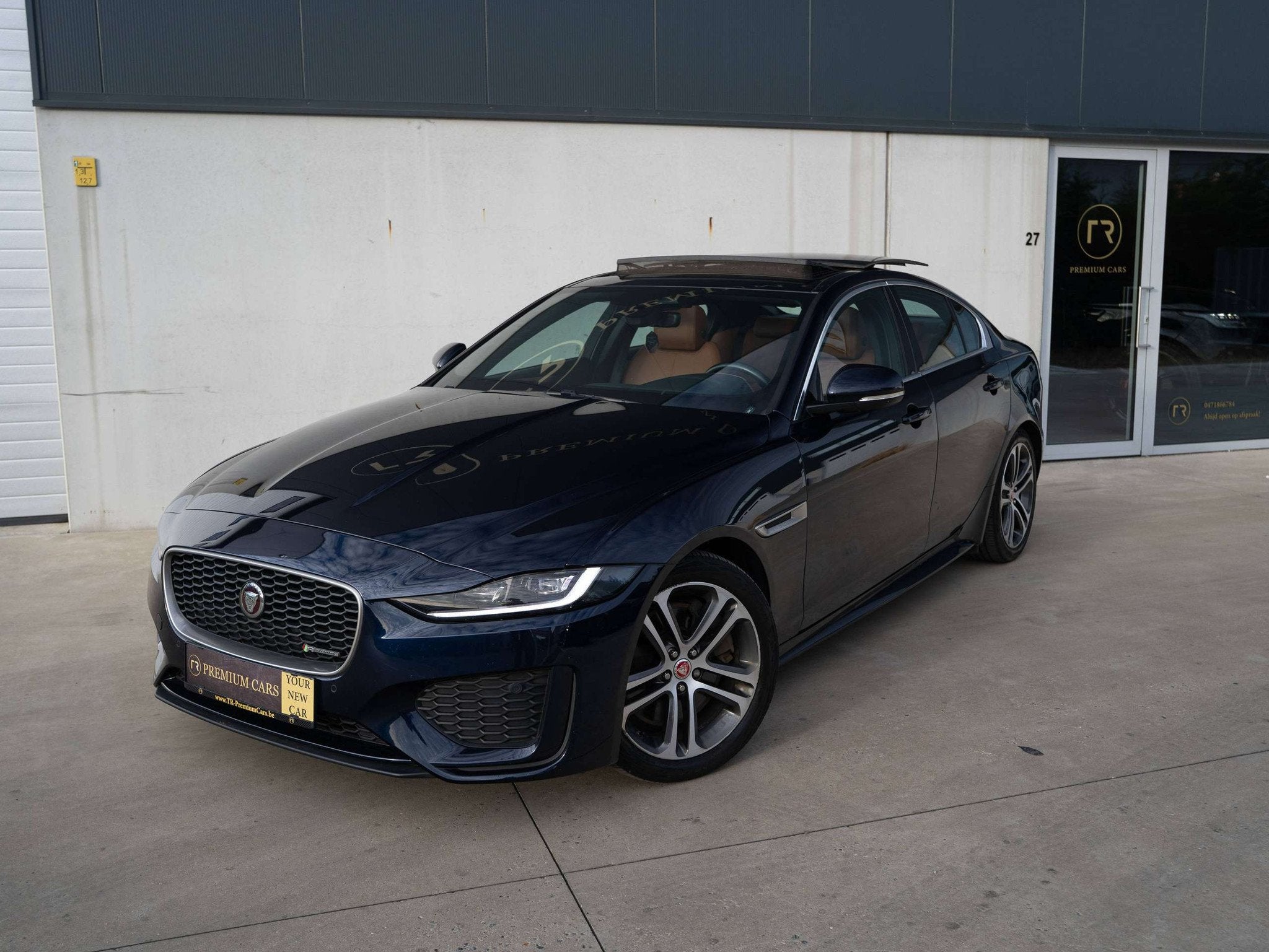 Jaguar XE P250 l R-Dynamic l SE l Pano l Camera l Electric S, Autos, Achat, Entreprise, https://public.car-pass.be/vhr/83015c3b-9cf1-44af-81cc-86c4fa11f53f