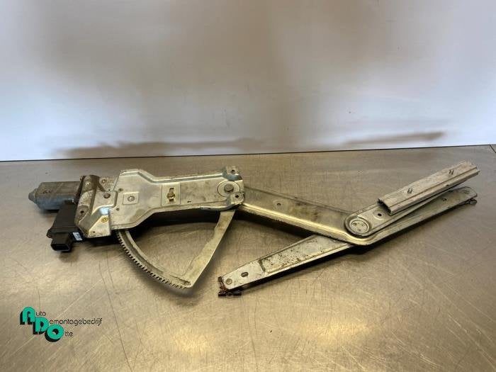 Mécanique vitre 2portes avant droite d'un Opel Astra (Astra, -, Opel, 3 mois de garantie, Utilisé