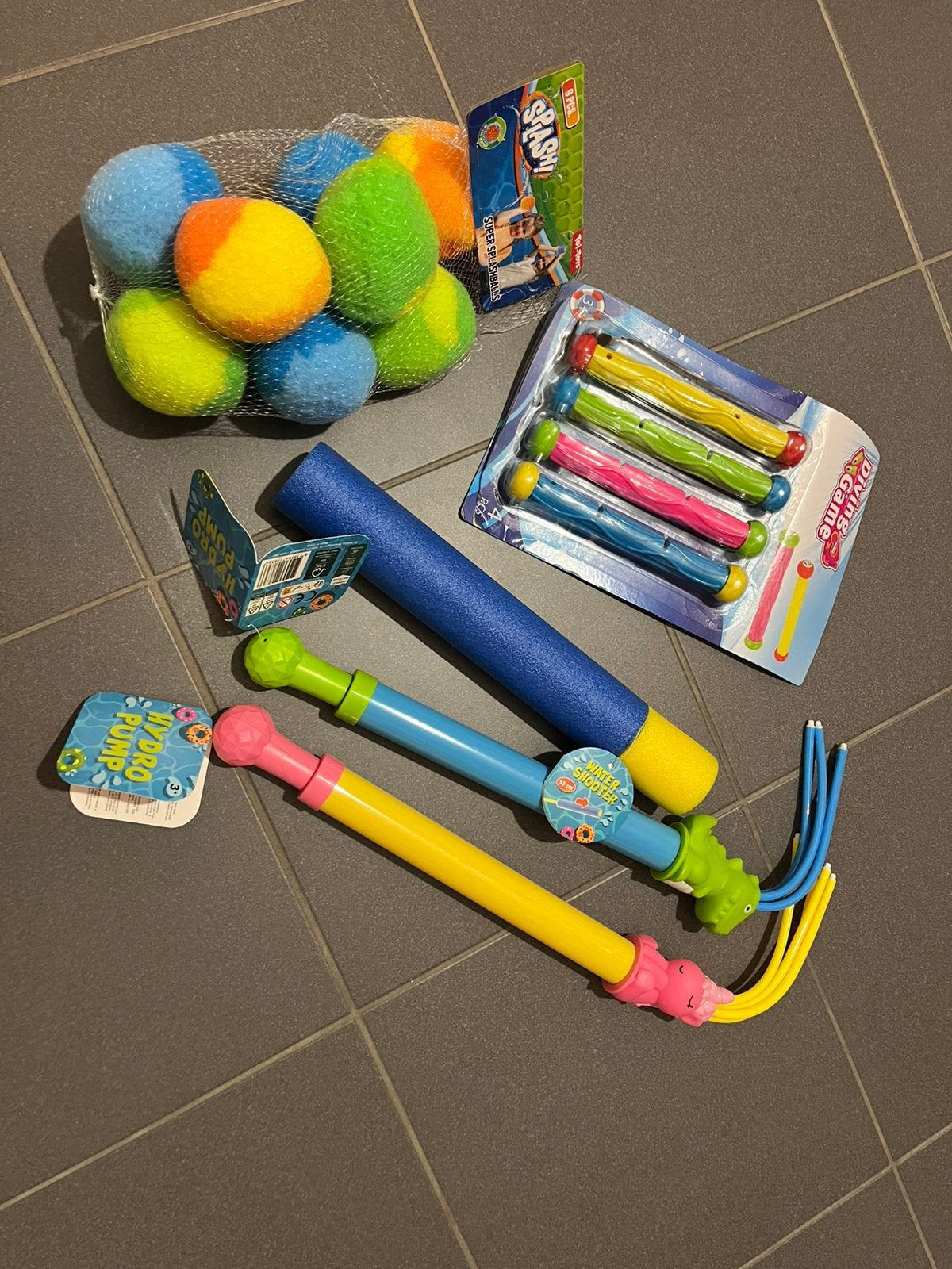 Nouveaux jouets aquatiques, Jardin & Terrasse, Accessoires de piscine, Neuf, Autres types, Enlèvement ou Envoi