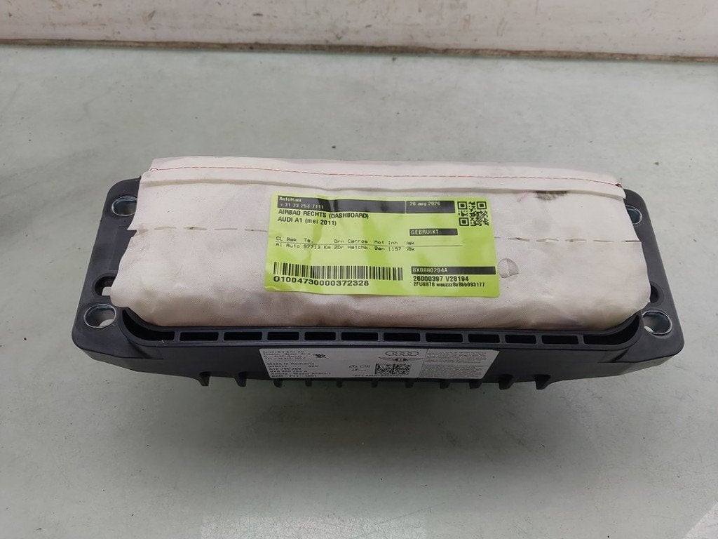 AIRBAG PASSAGIER A1 (8X1 / 8XK) (|8X0880204B|8X0880204A|), Info@audi.de, Audi, Audi AG, Gebruikt