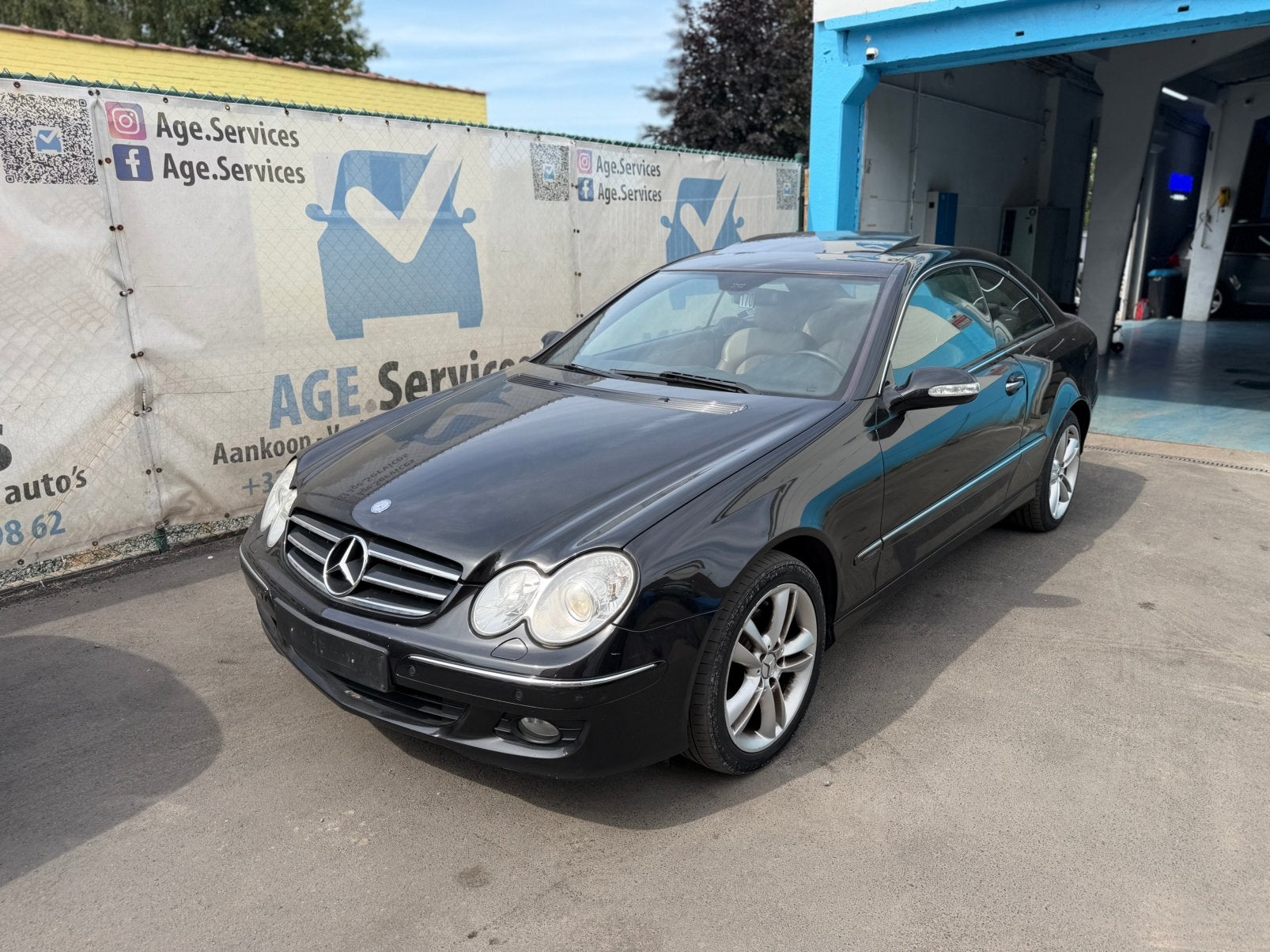 Mercedes-Benz CLK200 Compressor Avantgarde, Auto's, Automaat, https://public.car-pass.be/vhr/b8b4256b-1b57-4b33-a3e5-6b95dba07816