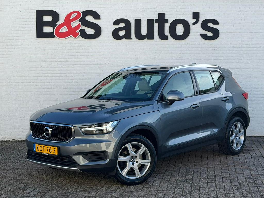 Volvo XC40 2.0 T4 Automaat Pdc Clima Cruise Trekhaak Led Dab, Auto's, Volvo, Automaat, Bedrijf, Startonderbreker, Beige