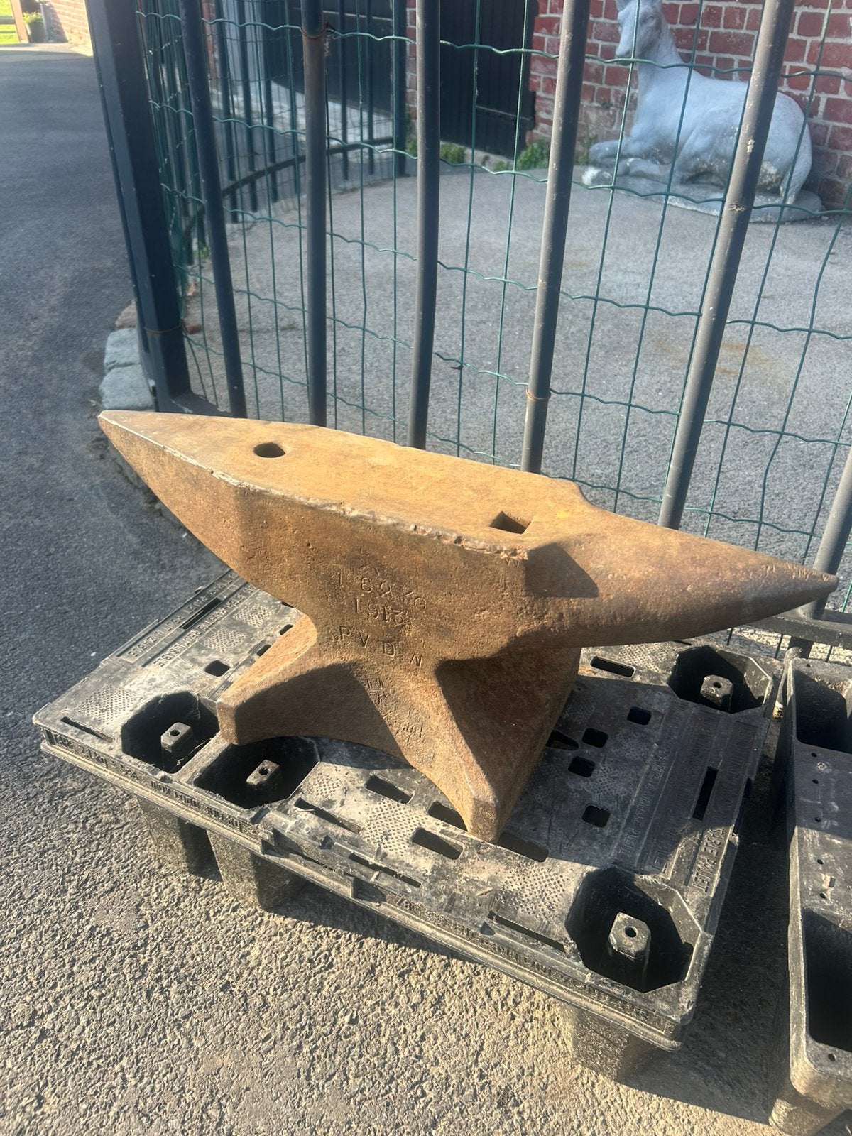 Mooi oud aambeeld 63 kg, Ophalen, Gebruikt, Overige typen