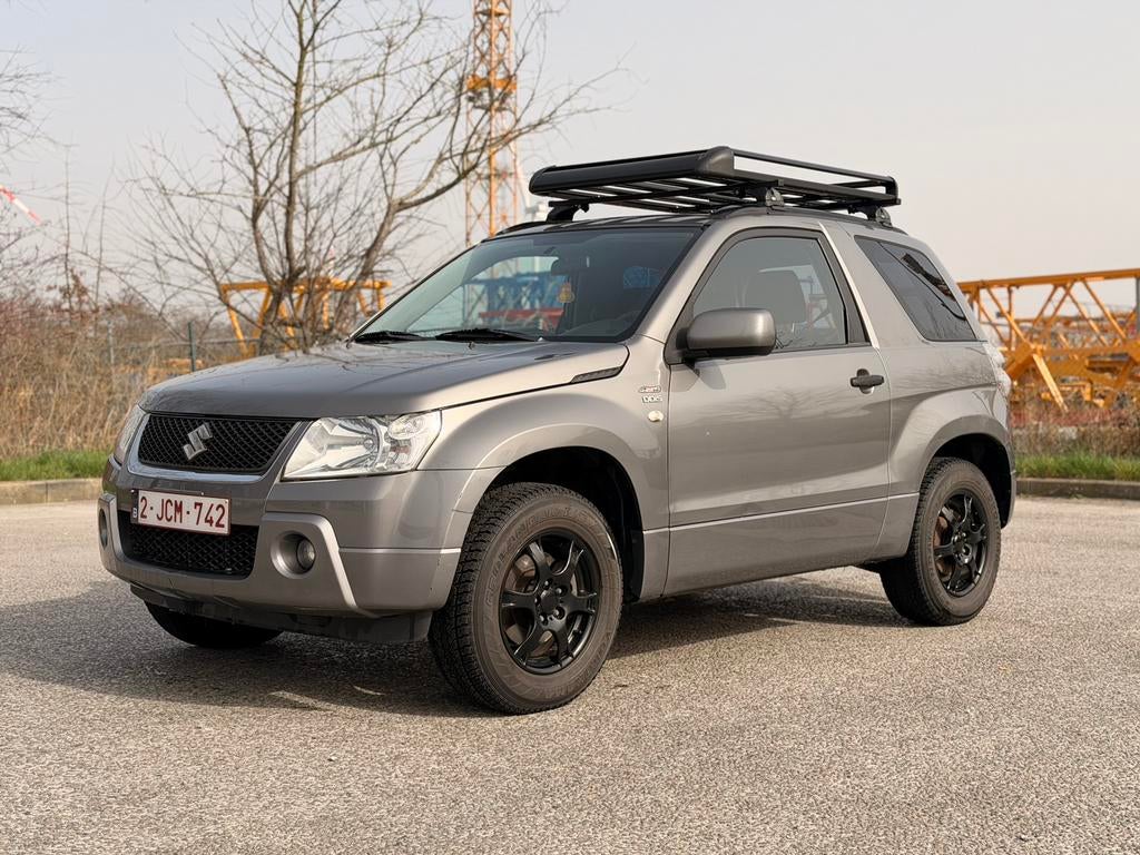 Suzuki grand vitara diesel lichte vracht 4x4, Autos, Suzuki, Argent ou Gris, Achat, Noir, Diesel